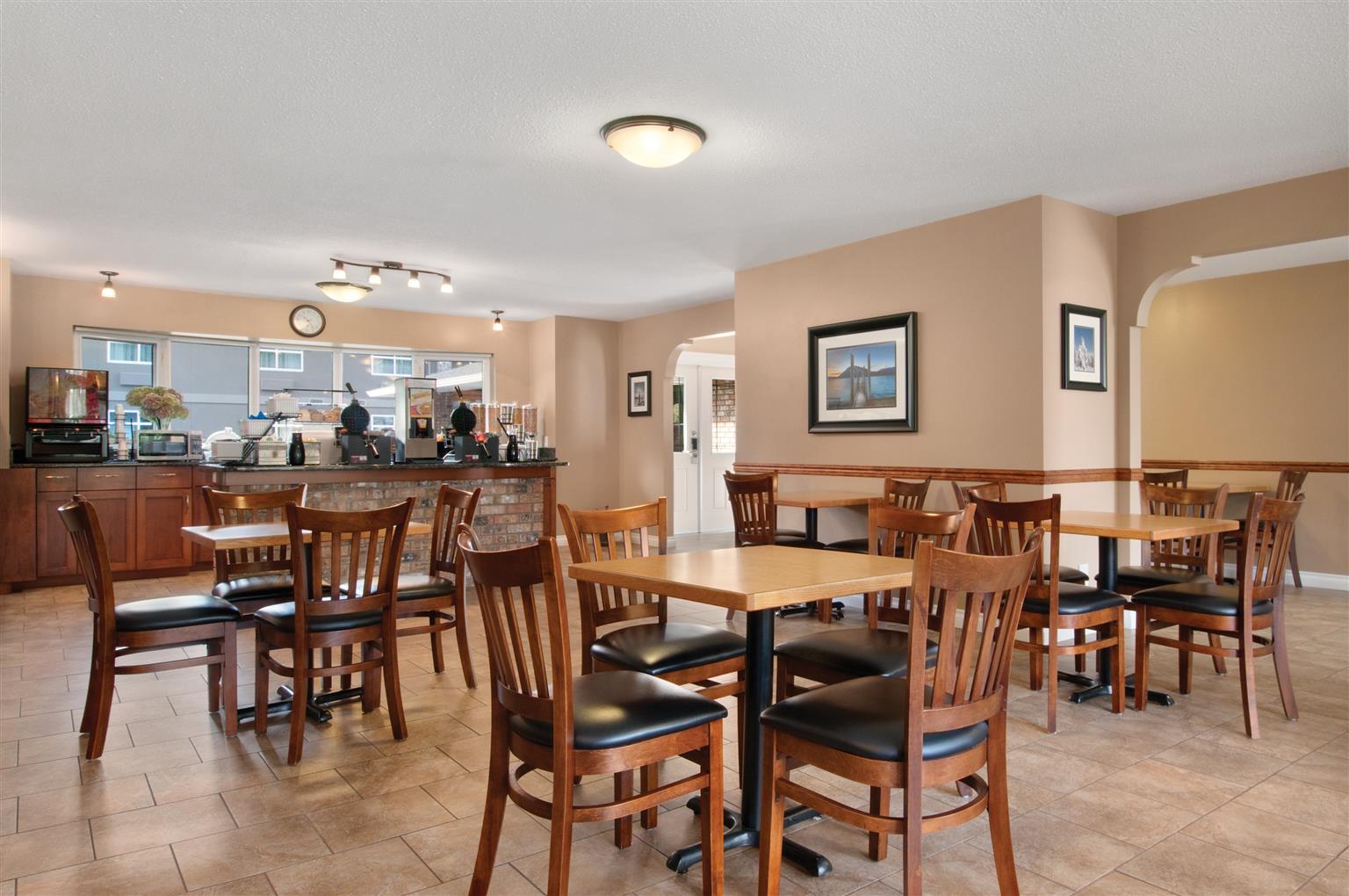 Best Western Sicamous Inn Exterior photo